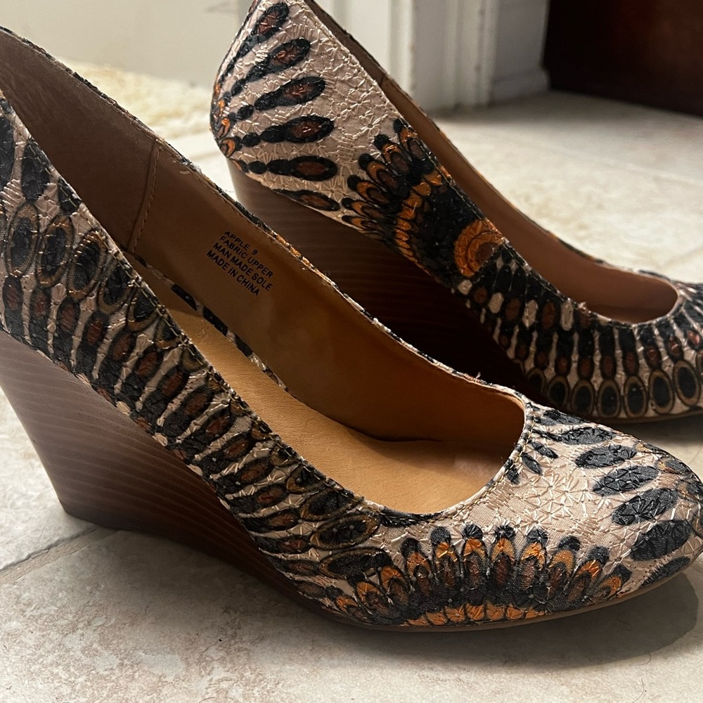 Zigi soho wedges